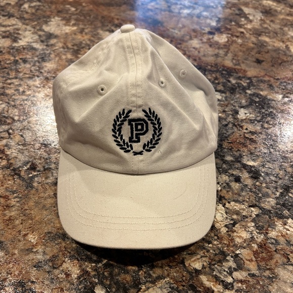 PINK hat - Picture 2 of 4